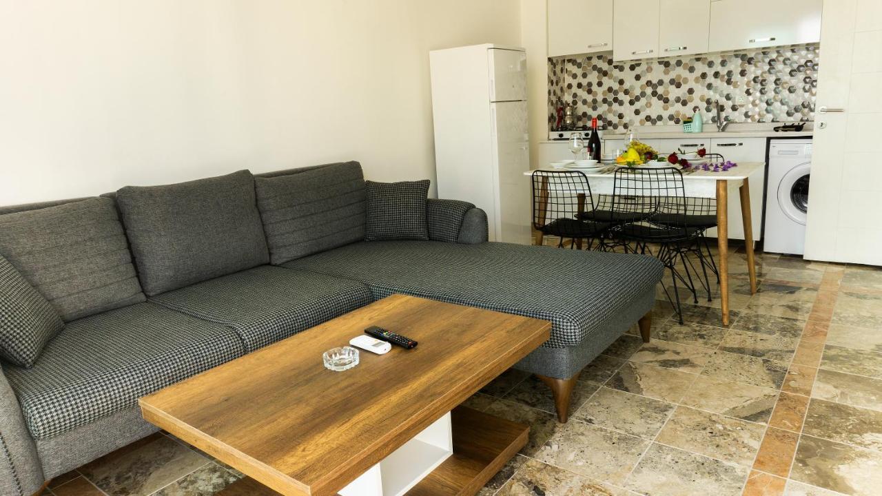 Yelken Apart Hotel Antalya Buitenkant foto